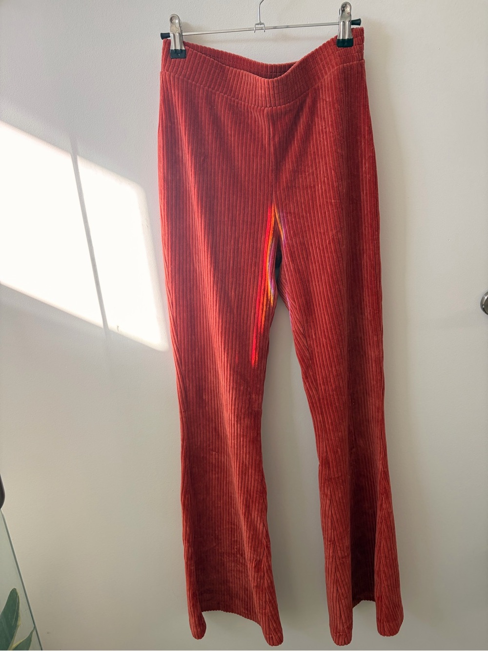 Aerie Womens Corduroy Flared Pants - Rust Red